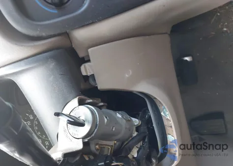 2002 Chevrolet Prizm из США, поврежденный, VIN 1Y1SK52802Z408768